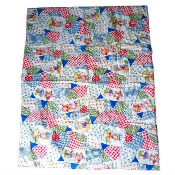 Vintage Petticoats &‎ Pantaloons Handmade Childs Baby Crib Quilt - Picture 1 of 8